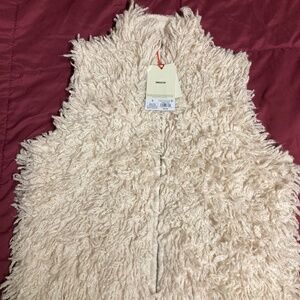 Furry Zip Sweater Vest | Size Small